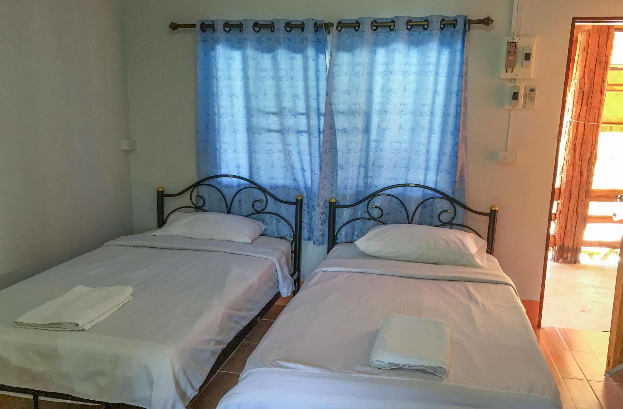 Baan Khue Wieng Resort Mae Sariang Zewnętrze zdjęcie